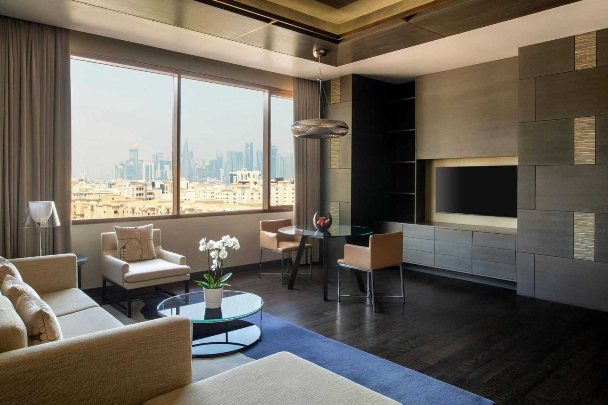 The Westin Doha Hotel & Spa Exterior foto